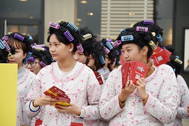 50万做万宝商圈包租婆，红包、旅游、钻石免费送!